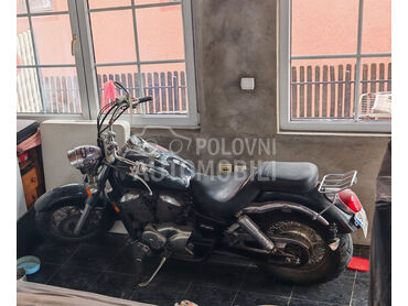 Honda SHADOW VT 750