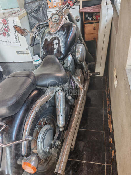 Honda SHADOW VT 750
