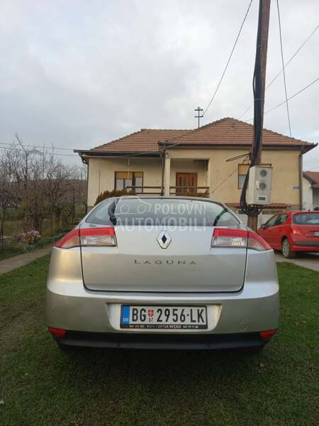 Renault Laguna 