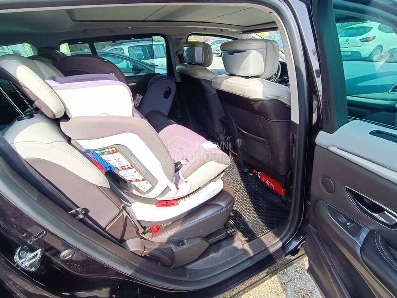 Renault Espace Paris Initiale