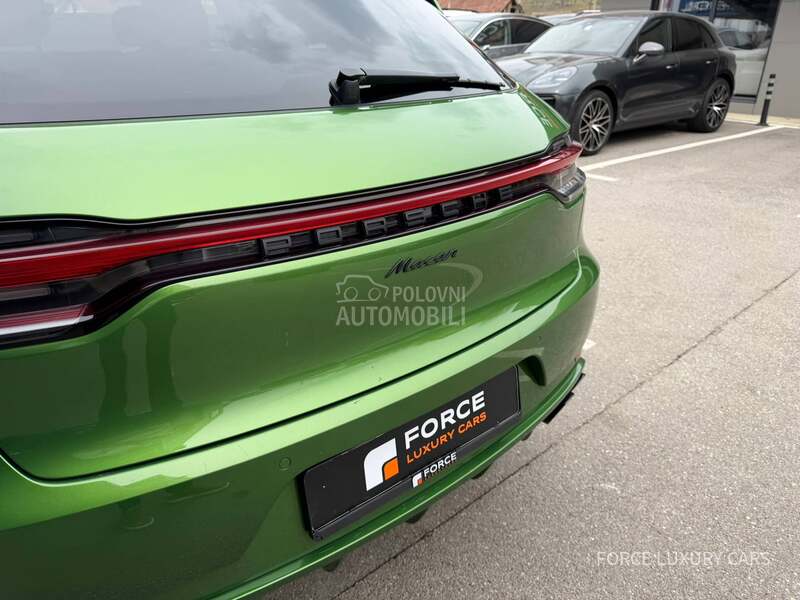 Porsche Macan 