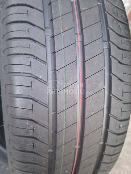Bridgestone 205/45 R17 Letnja