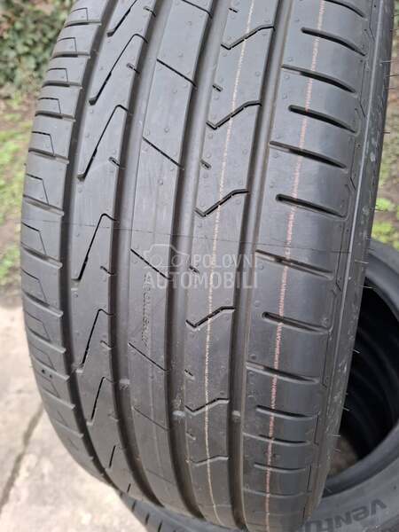 Hankook 215/45 R17 Letnja