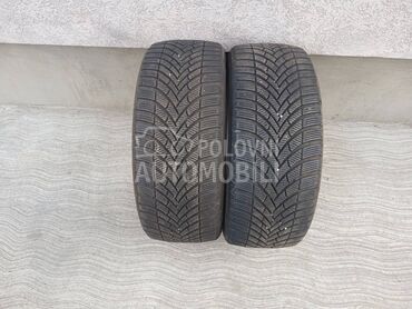 Semperit 235/45 R18 Zimska