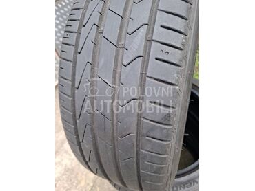 Hankook 215/45 R17 Letnja