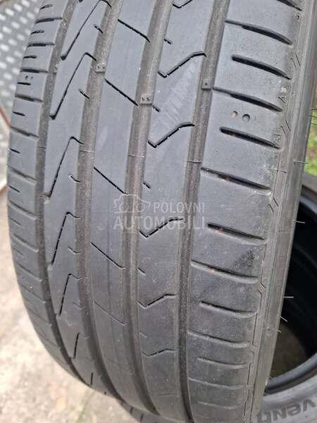 Hankook 215/45 R17 Letnja