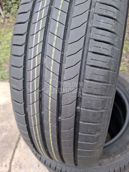 Nexen 215/60 R17 Letnja