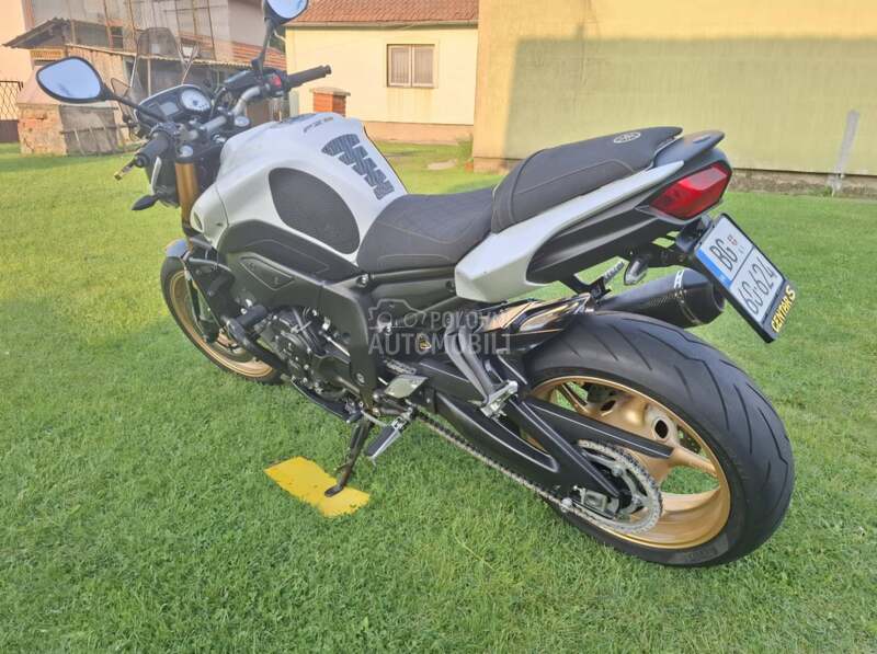 Yamaha Fz8n  dobra
