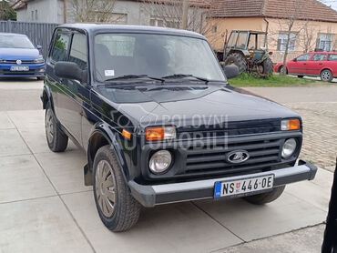 Lada Niva 