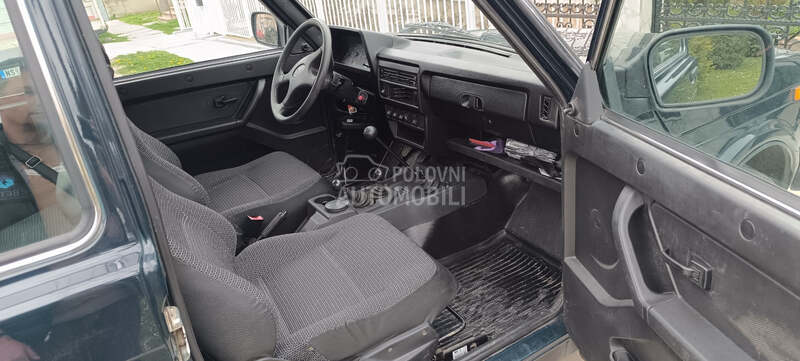 Lada Niva 