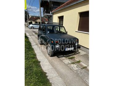 Lada Niva 
