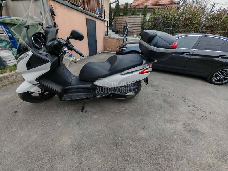 Kymco DownTown