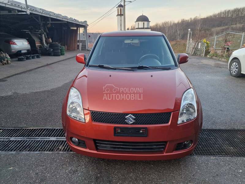 Suzuki Swift 1,3 b