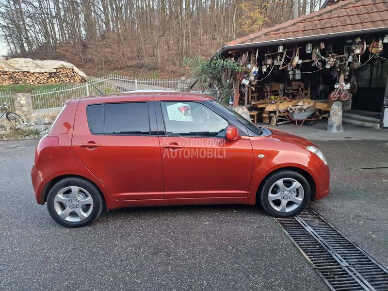 Suzuki Swift 1,3 b