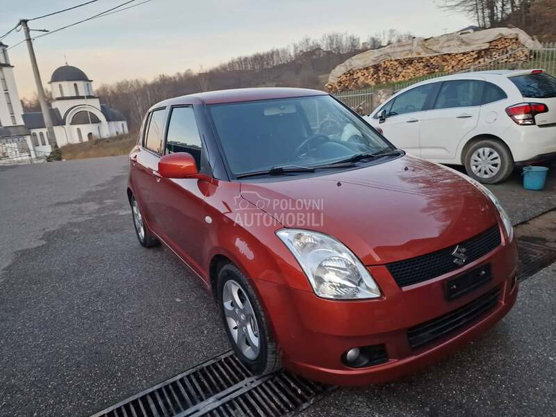 Suzuki Swift 1,3 b