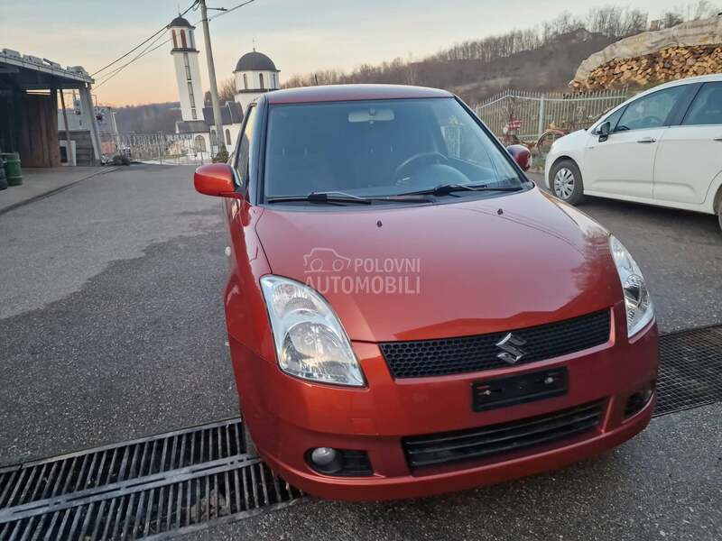 Suzuki Swift 1,3 b