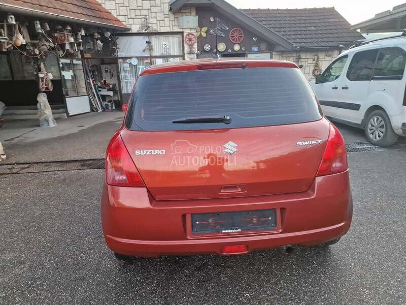 Suzuki Swift 1,3 b