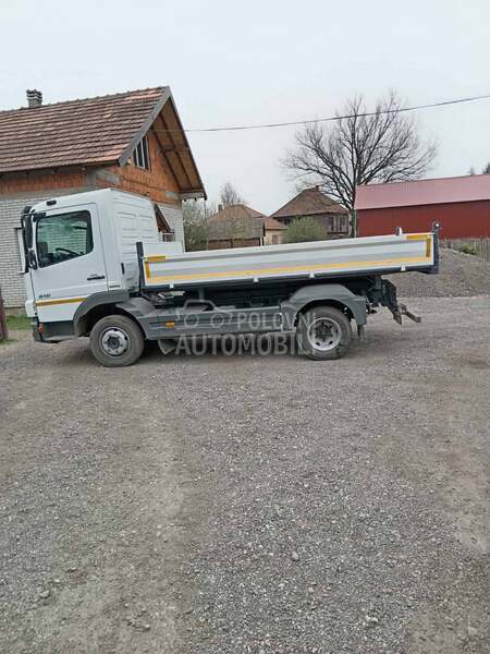Mercedes Benz Atego 818