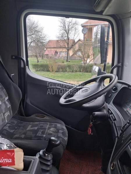 Mercedes Benz Atego 818