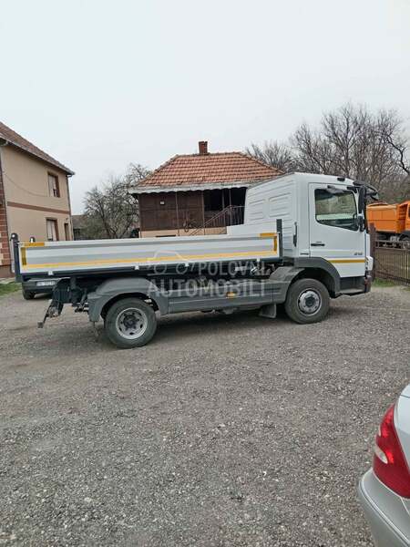 Mercedes Benz Atego 818