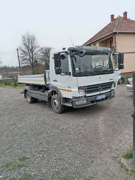 Mercedes Benz Atego 818