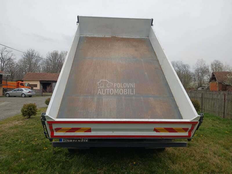 Mercedes Benz Atego 818