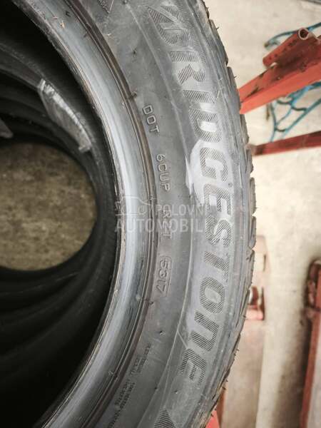 Bridgestone 225/55 R17 Letnja