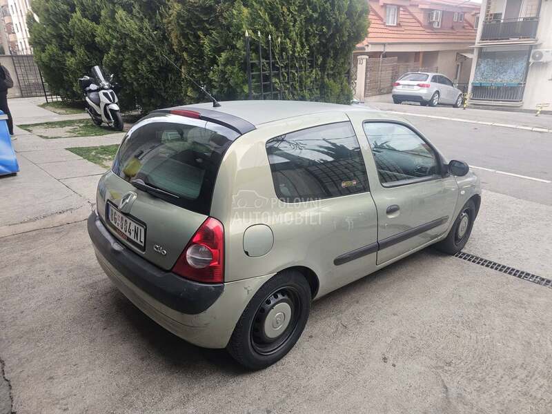 Renault Clio 