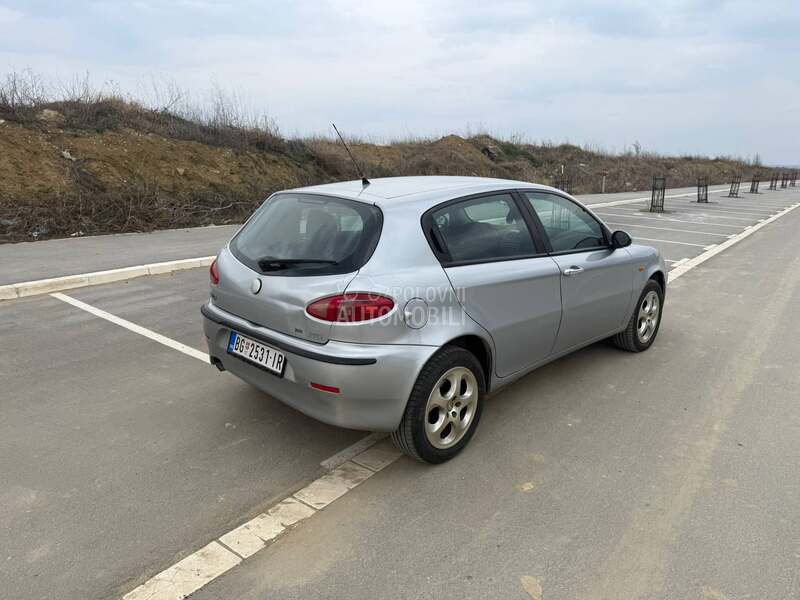 Alfa Romeo 147 