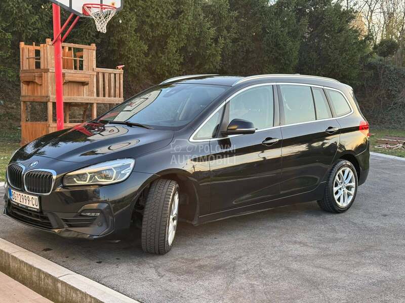 BMW 218 