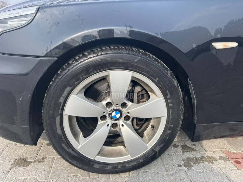 BMW 520 e60