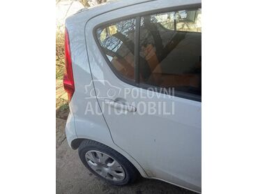 Opel Agila 