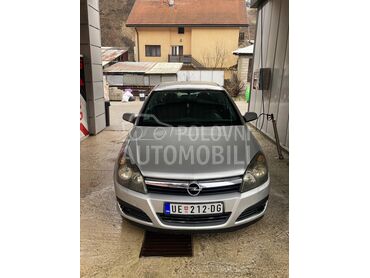 Opel Astra H 