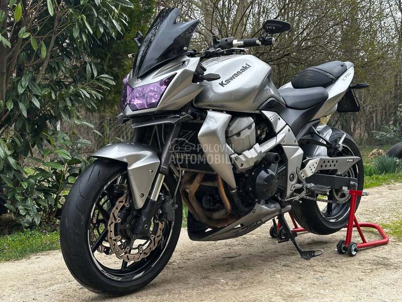 Kawasaki Z750
