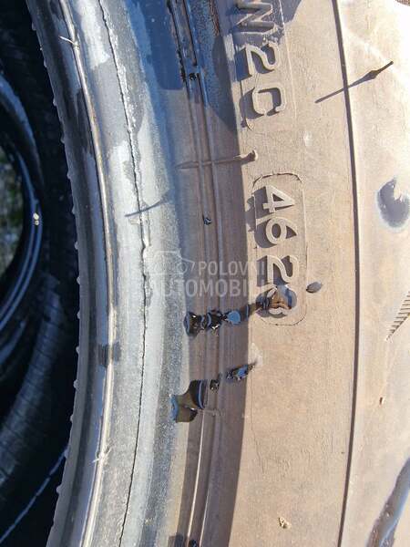 Bridgestone 215/65 R17 Sve sezone