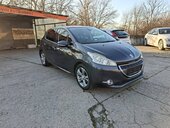 Peugeot 208 1,2 b