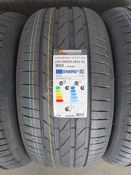 Hankook 255/40 R20 Letnja