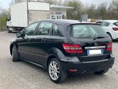 Mercedes Benz B 180 B 180 CDI