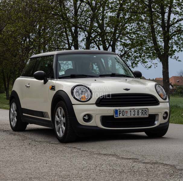 MINI One 