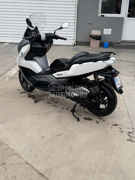 BMW c400 GT