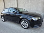 Audi A3 S TRONIC 1.6 TDI