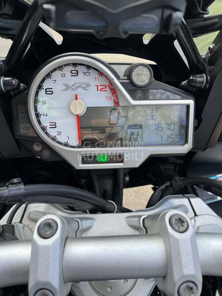 BMW S1000XR