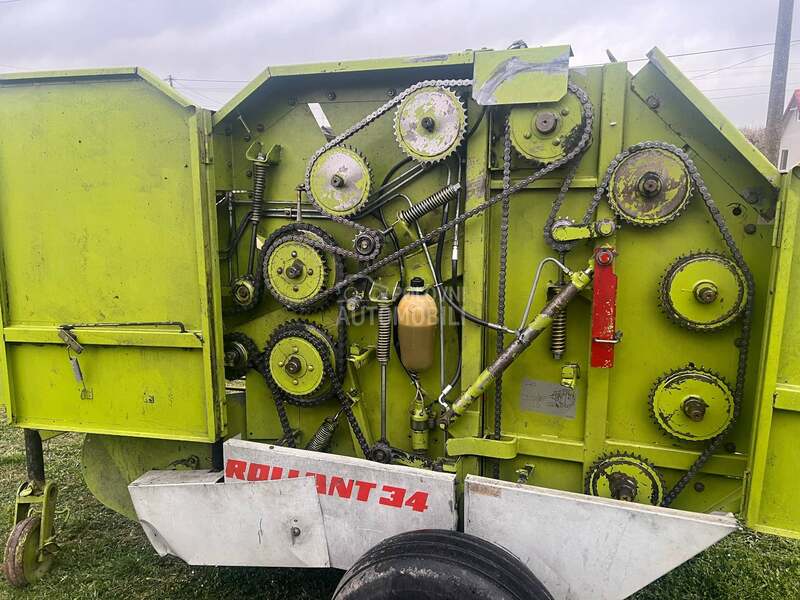 Claas Rollant 34
