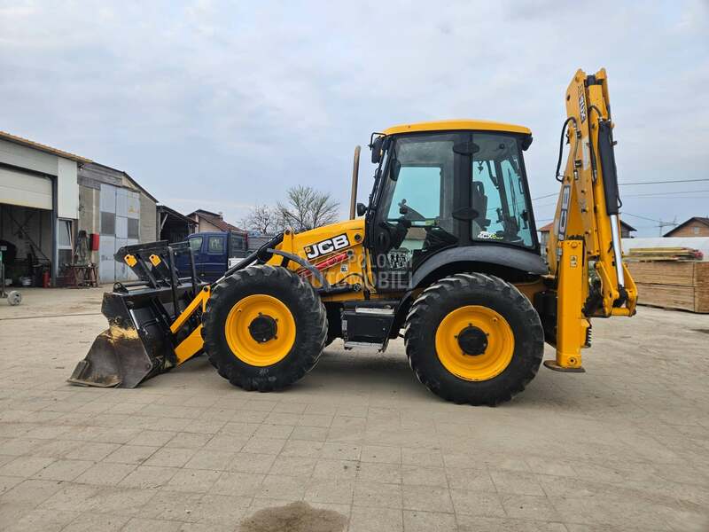 JCB 4CX