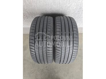 Firestone 235/40 R19 Letnja