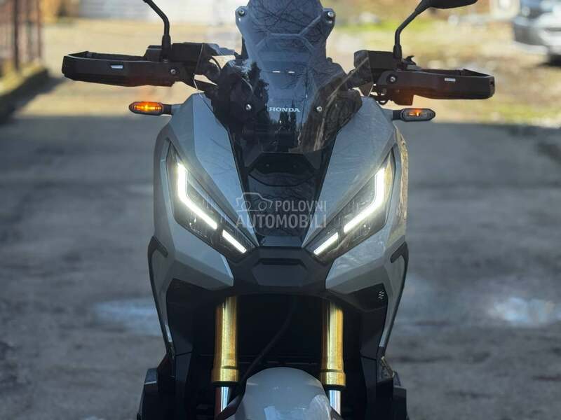 Honda X ADV 750