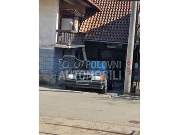 Mercedes Benz W124 250D