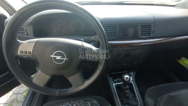 Opel Vectra C 2.2 TD