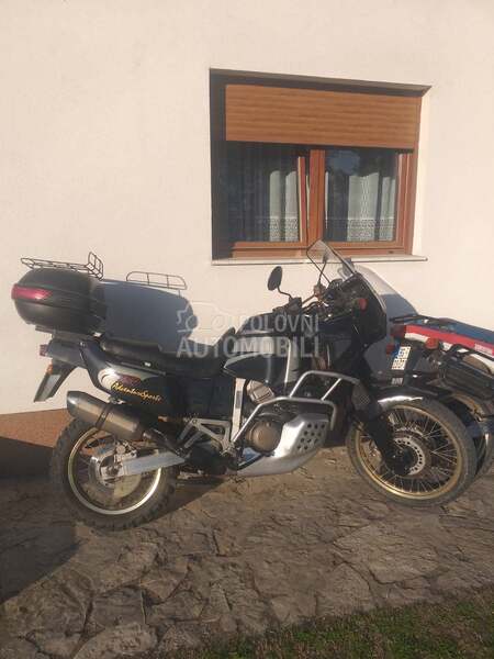 Honda Africa Twin