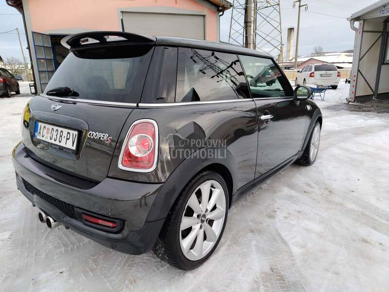 MINI Cooper S 